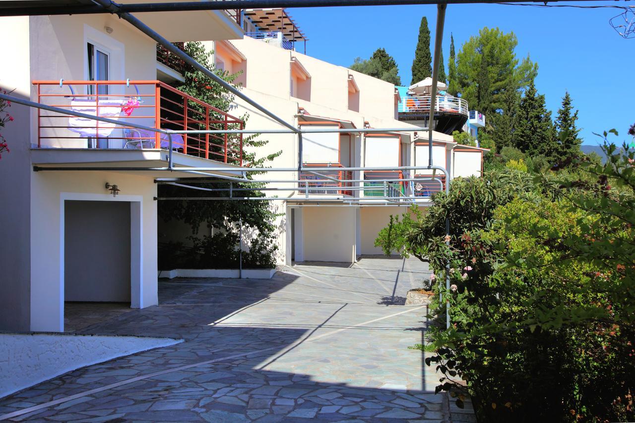 ניקיאנה Miranda Resort מראה חיצוני תמונה